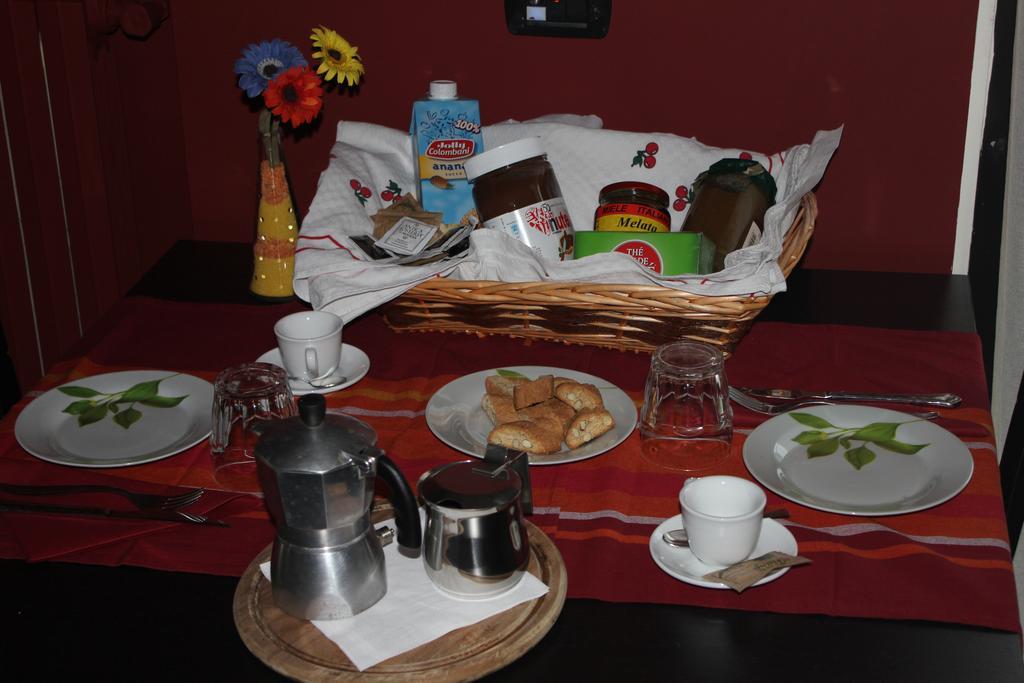 شقة بيرغامو  في Bed & Bacco الغرفة الصورة